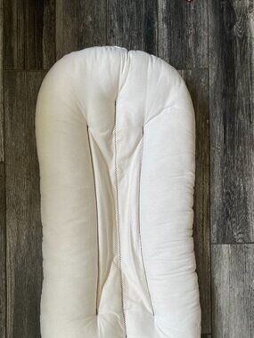 Snuggle Me Organic Infant Lounger Natural